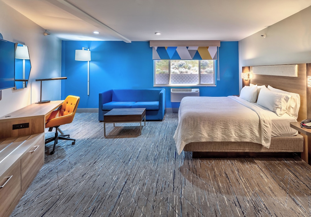holiday inn express winnemucca by ihg