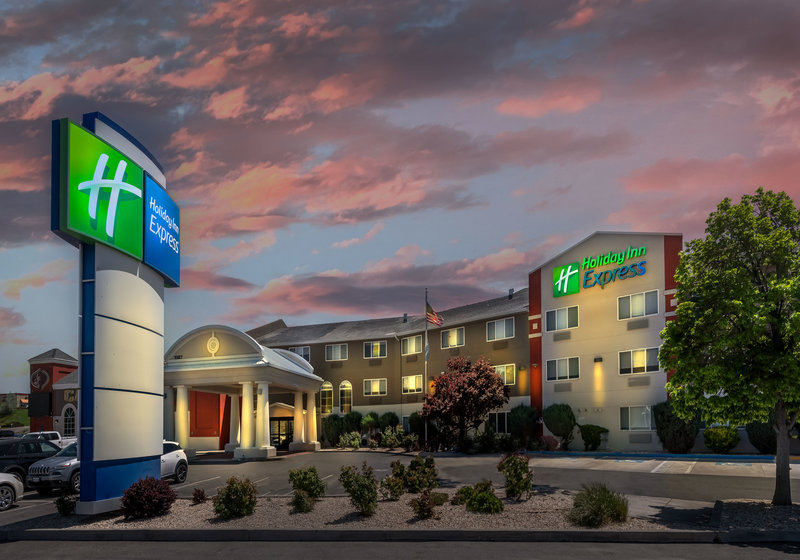 holiday inn express winnemucca by ihg