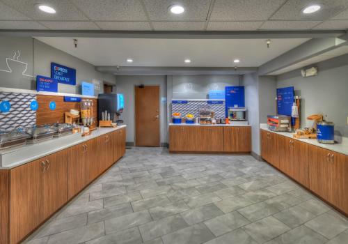 holiday inn express winnemucca by ihg