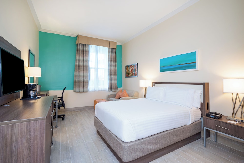 holiday inn express and suites nassau by ihg
