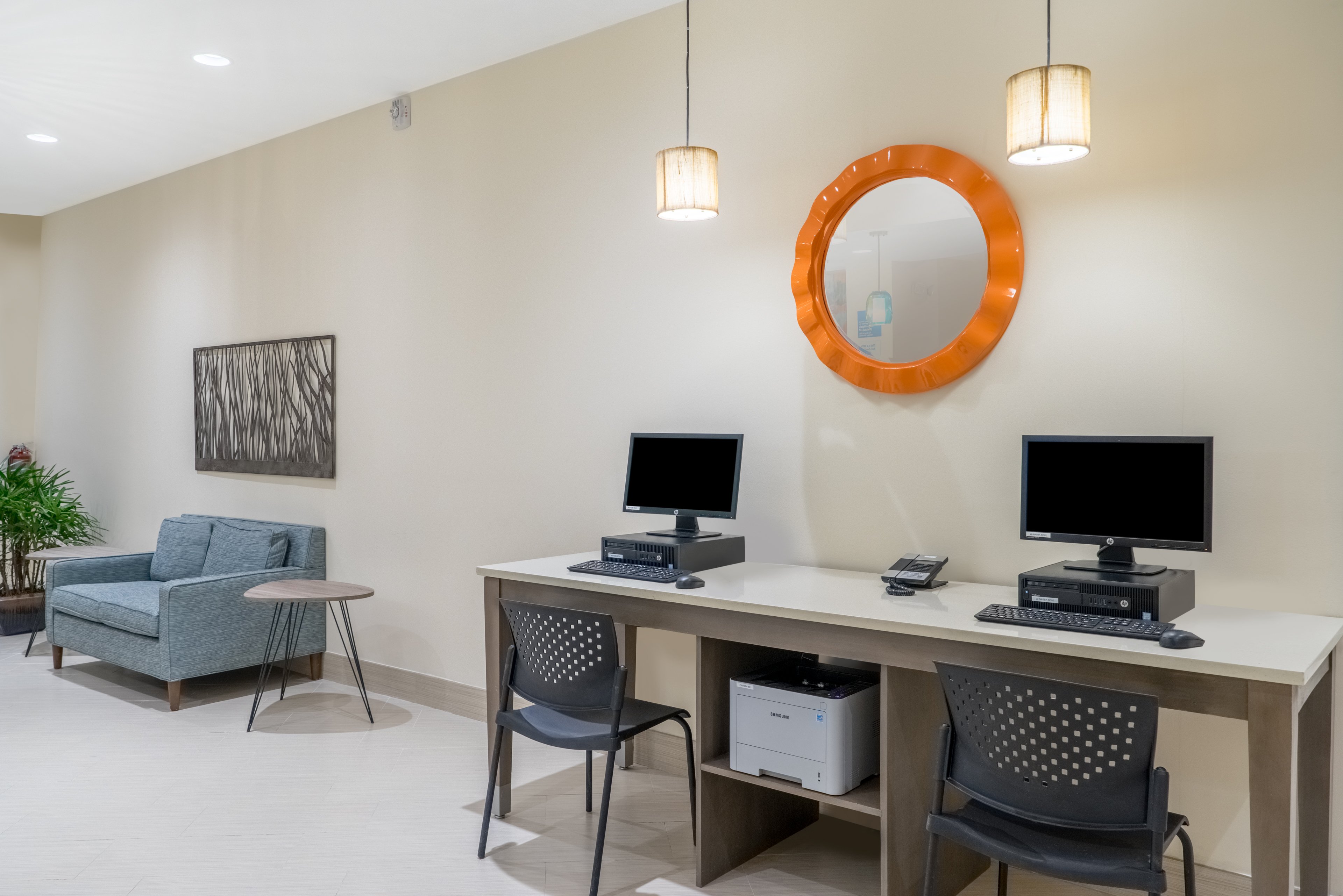 holiday inn express and suites nassau by ihg