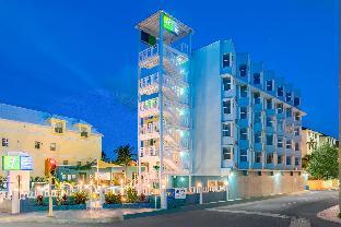 holiday inn express and suites nassau by ihg