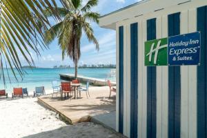 holiday inn express and suites nassau by ihg