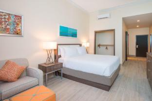 holiday inn express and suites nassau by ihg