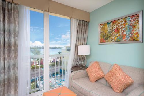 holiday inn express and suites nassau by ihg