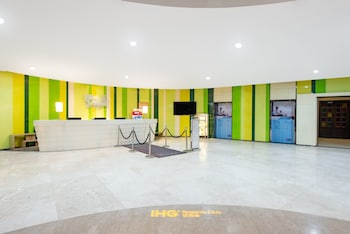 holiday inn express yangzhou city center by ihg
