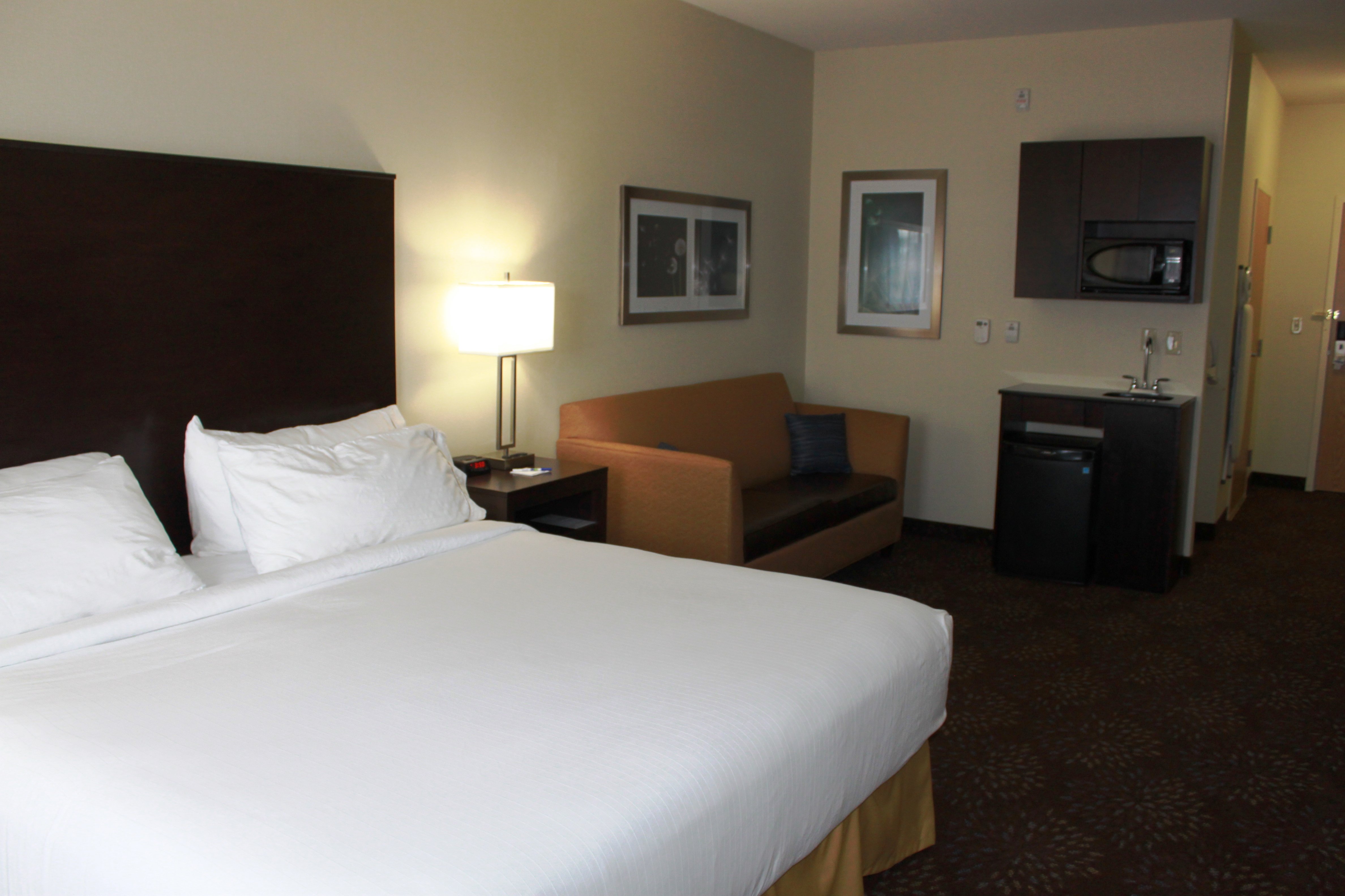 holiday inn express yorkton east by ihg