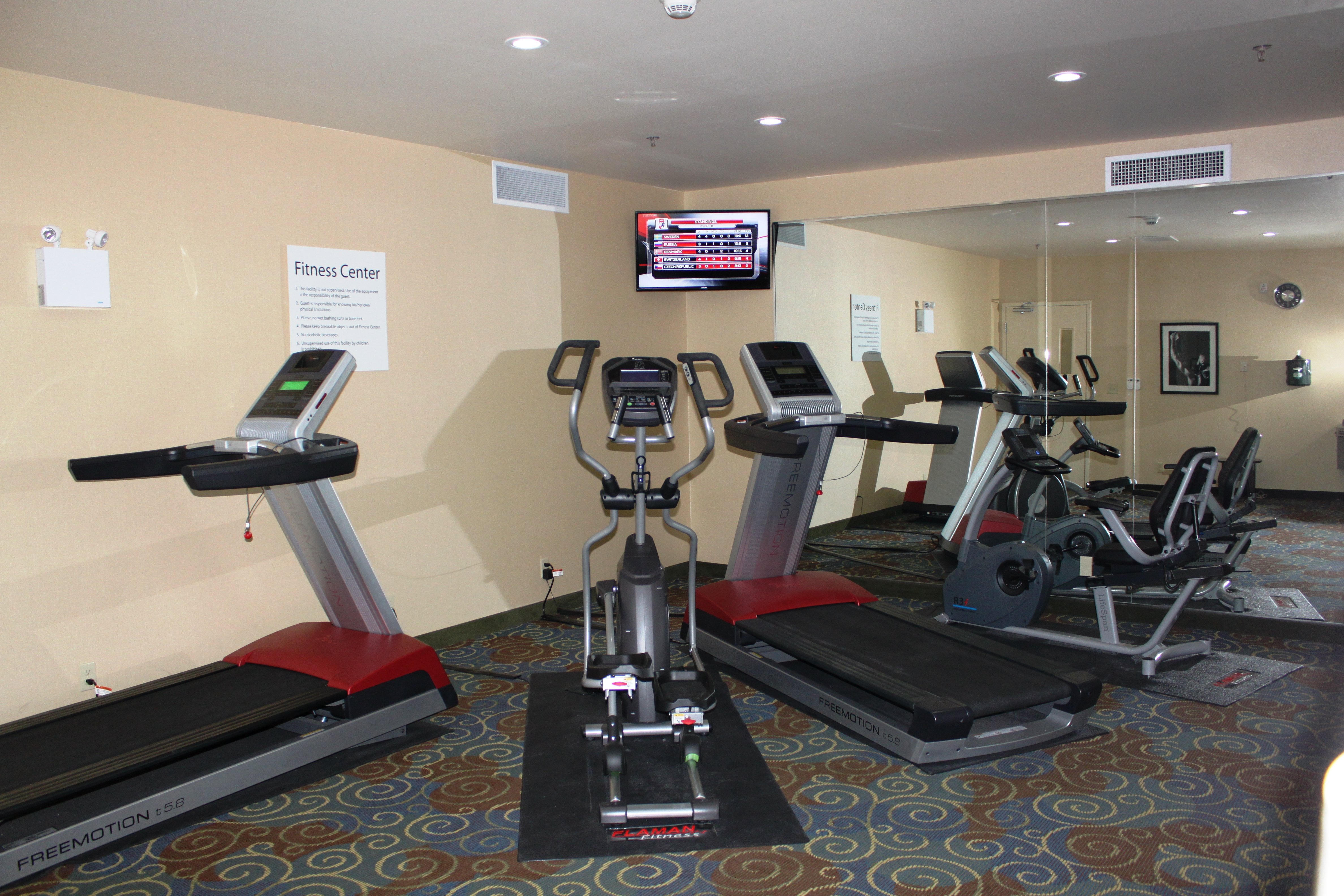 holiday inn express yorkton east by ihg