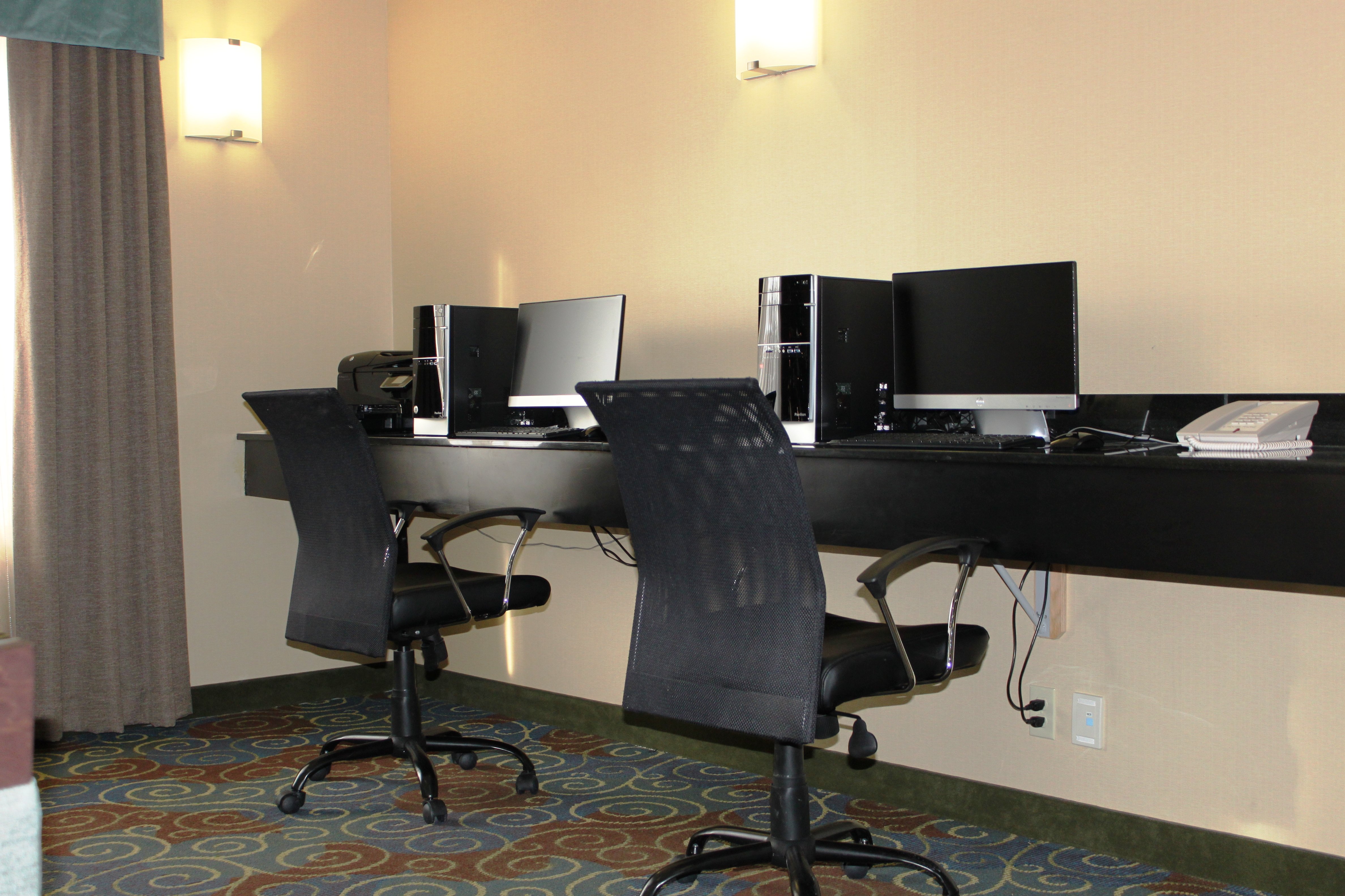 holiday inn express yorkton east by ihg