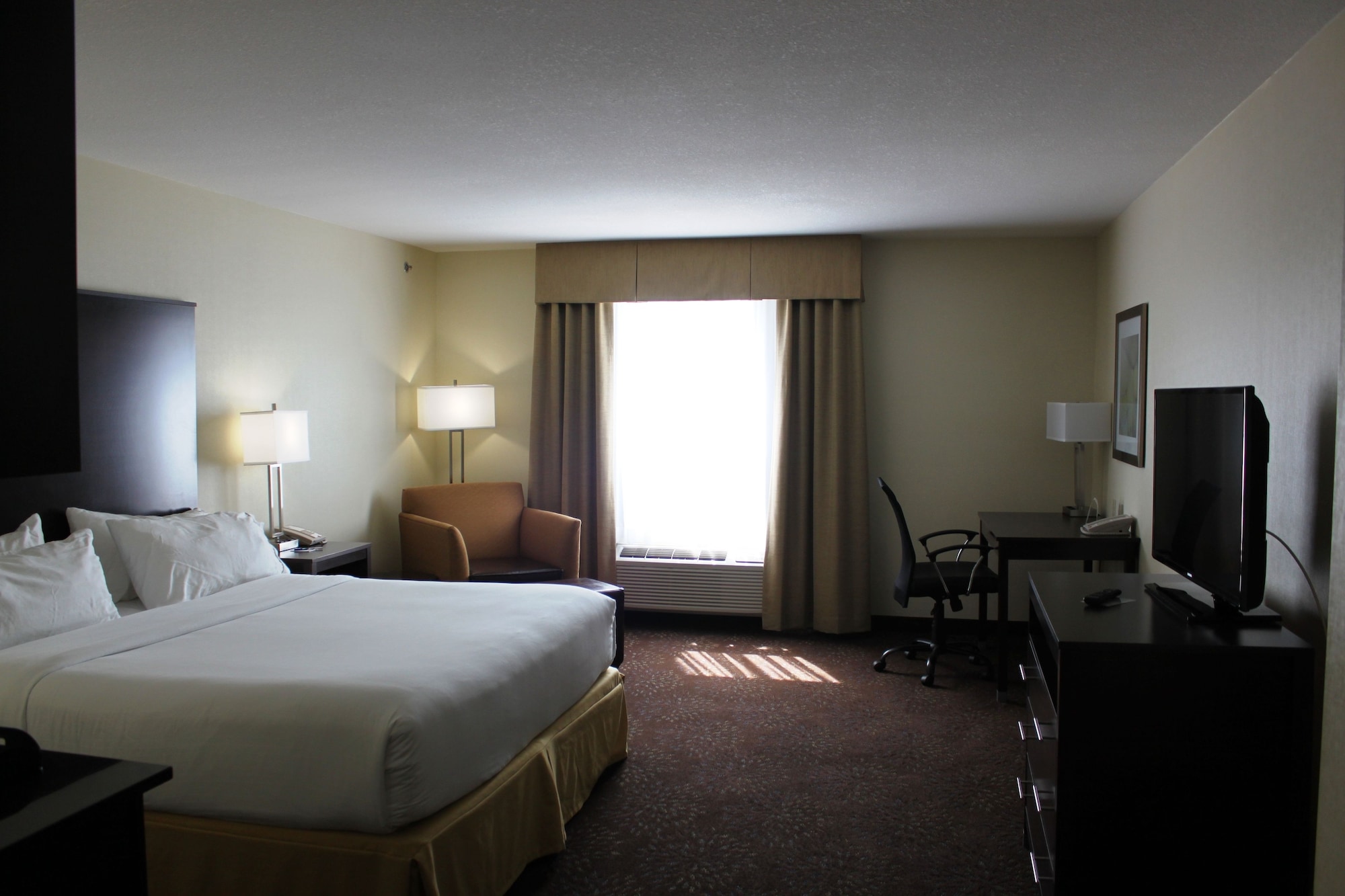 holiday inn express yorkton east by ihg
