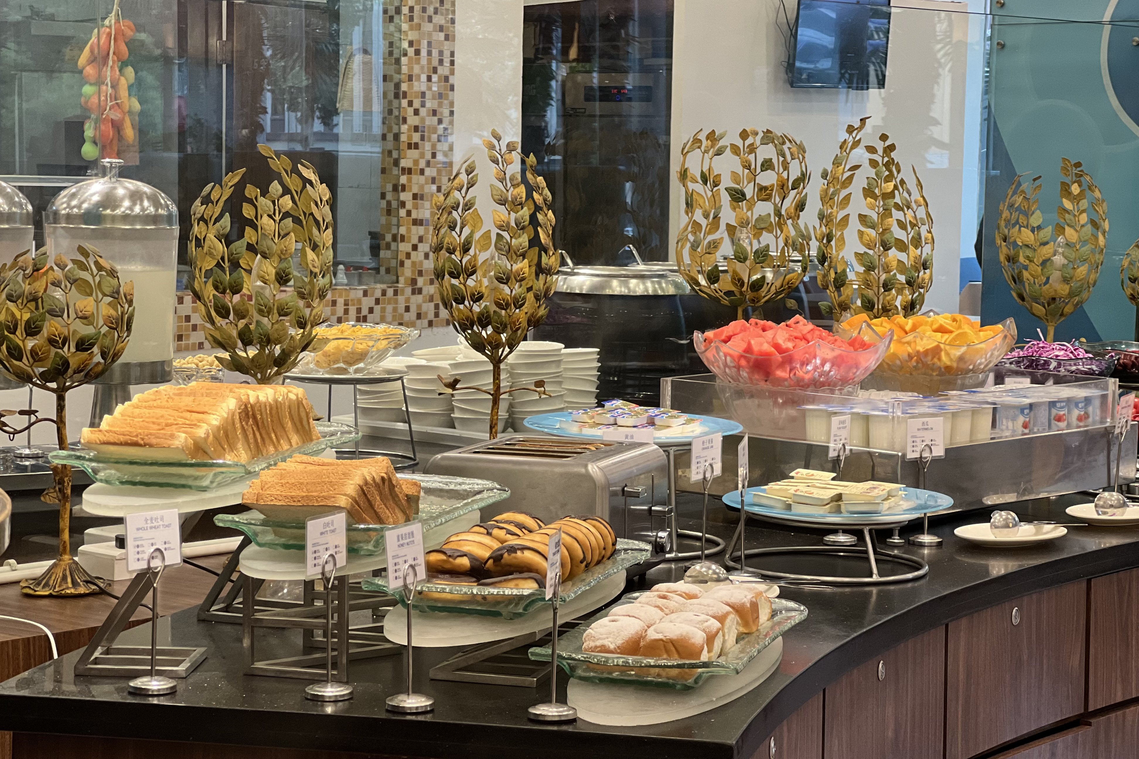 holiday inn express zhengzhou by ihg