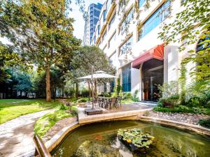 holiday inn express zhengzhou by ihg