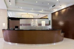 holiday inn express zhengzhou by ihg