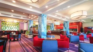 holiday inn express zhengzhou by ihg