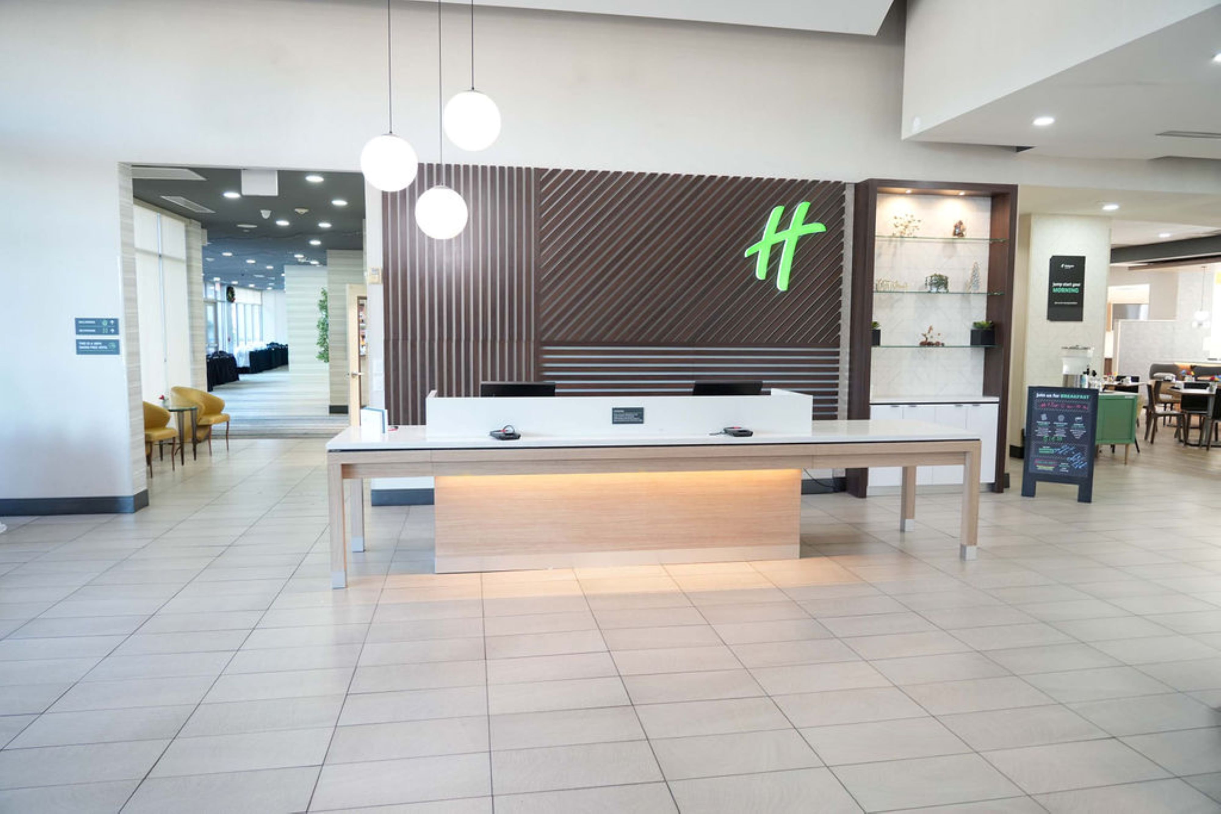 holiday inn hotel and suites phoenix airport by ihg