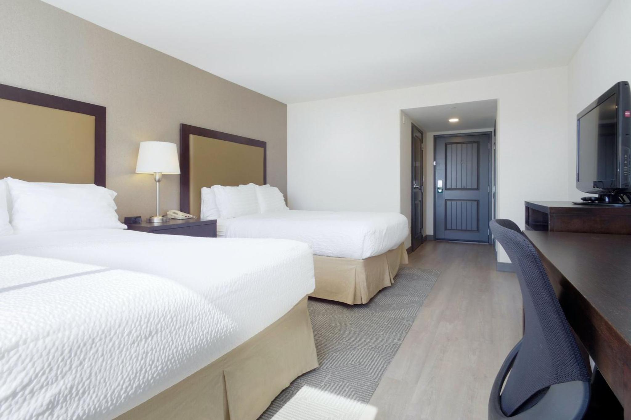 holiday inn hotel and suites phoenix airport by ihg