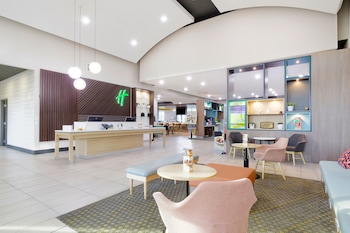 Holiday Inn Hotel & Suites Phoenix Airport By Ihg,Phoenix>>Guadalupe,3 star