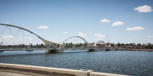 holiday inn hotel and suites phoenix airport by ihg