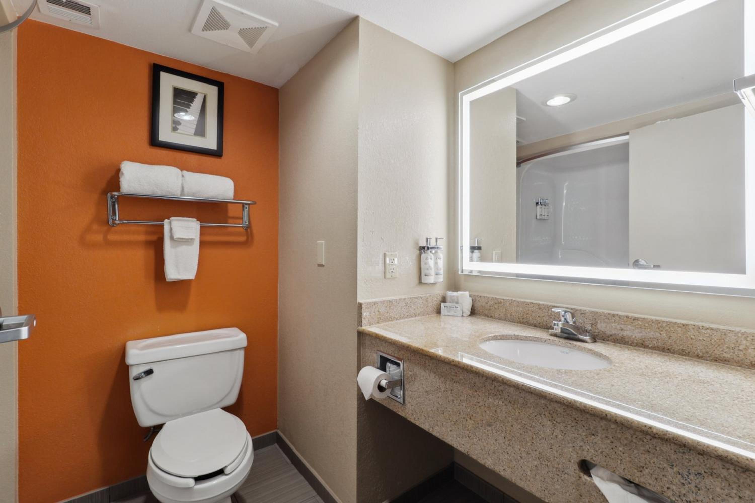 holiday inn hotel and suites slidell by ihg