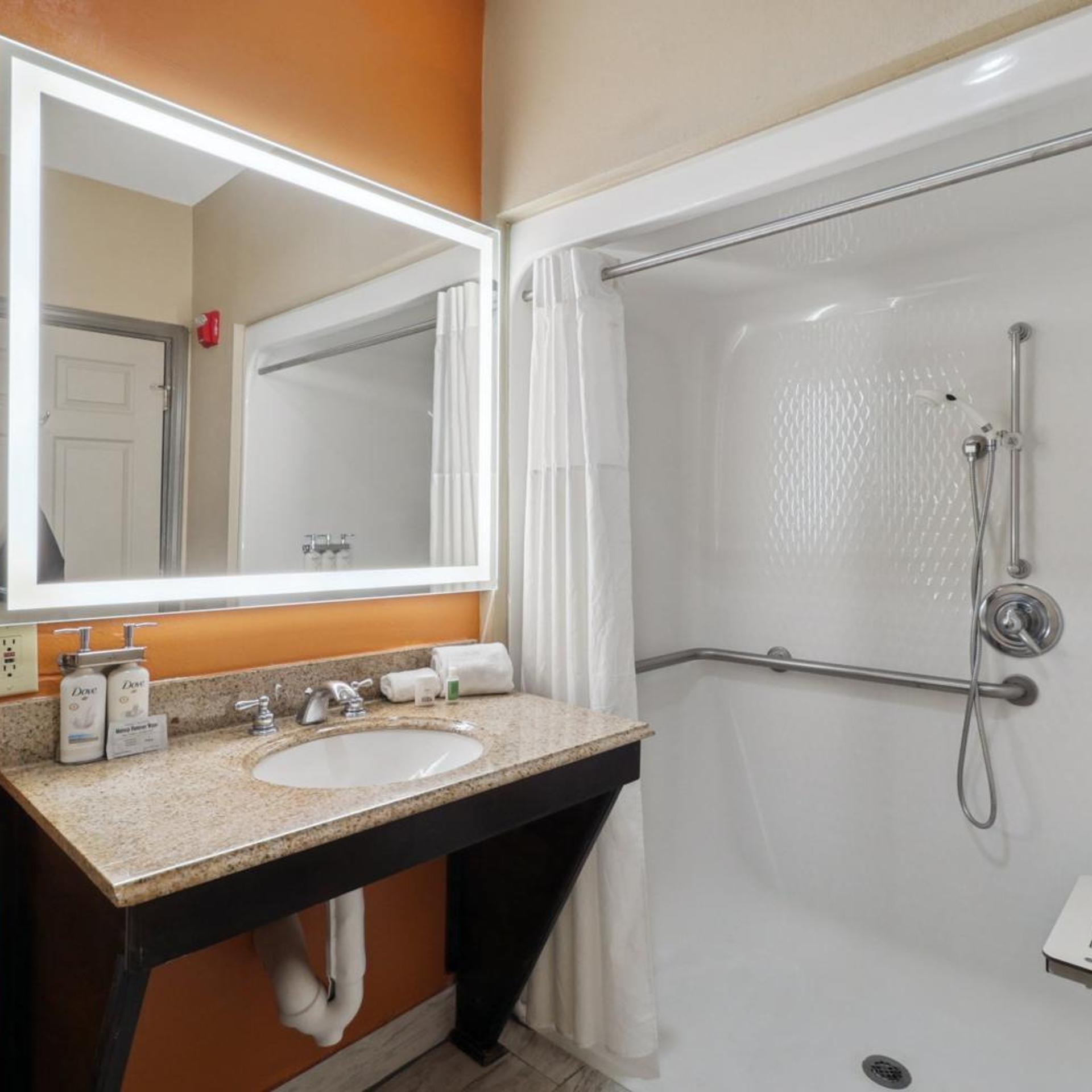 holiday inn hotel and suites slidell by ihg