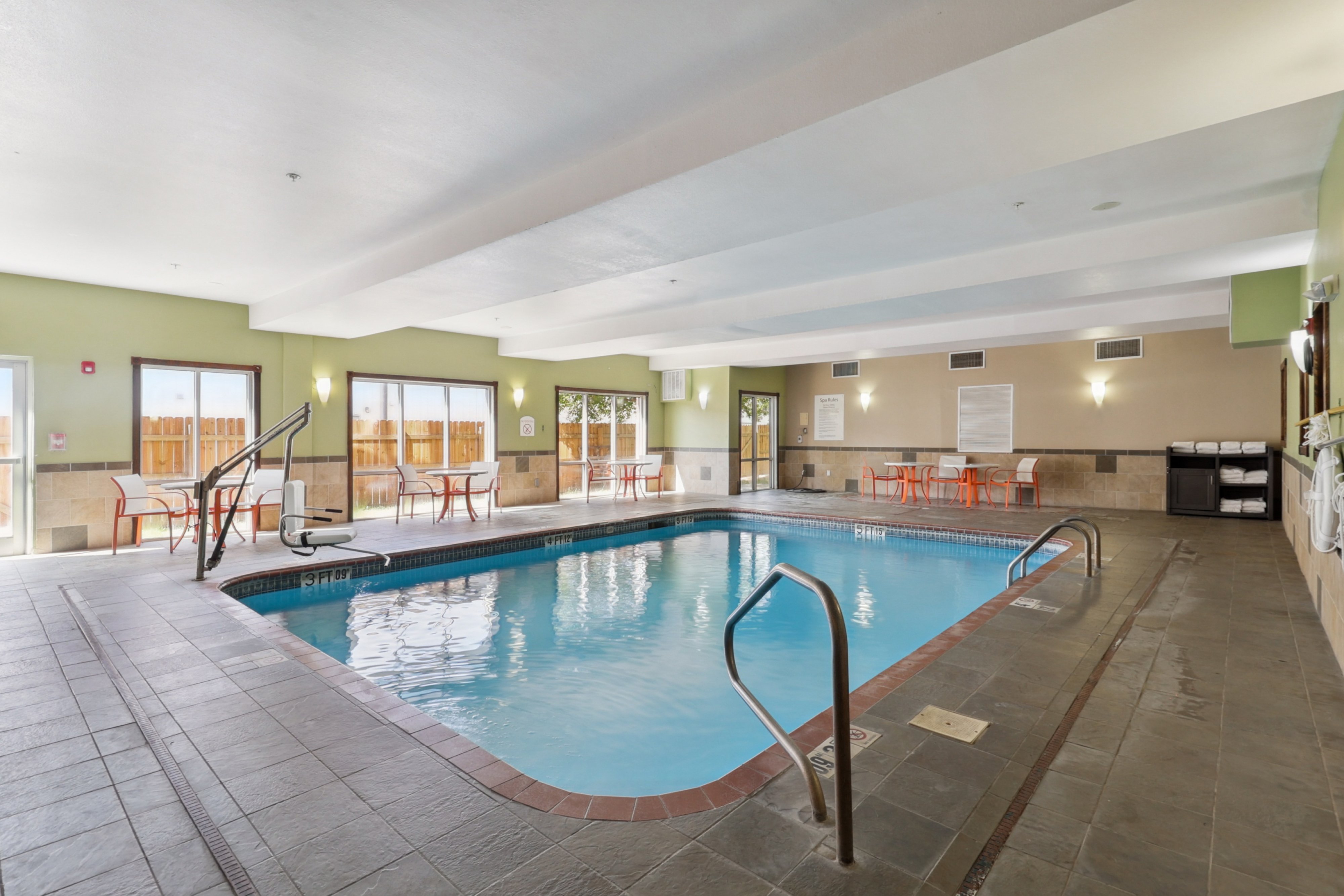 holiday inn hotel and suites slidell by ihg