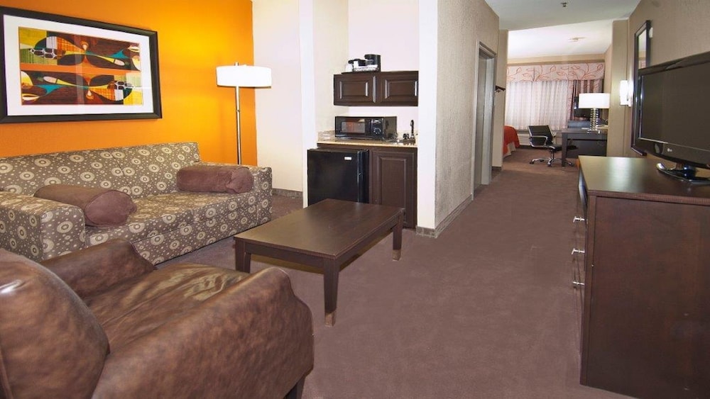 holiday inn hotel and suites slidell by ihg