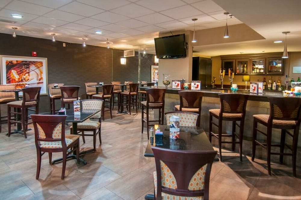 holiday inn hotel and suites slidell by ihg