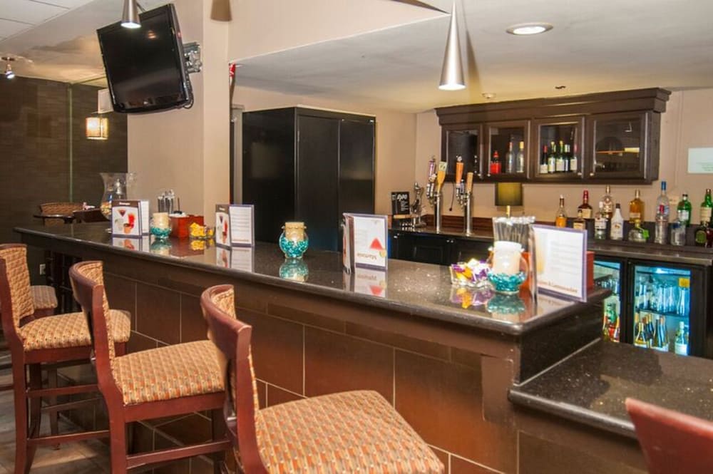 holiday inn hotel and suites slidell by ihg