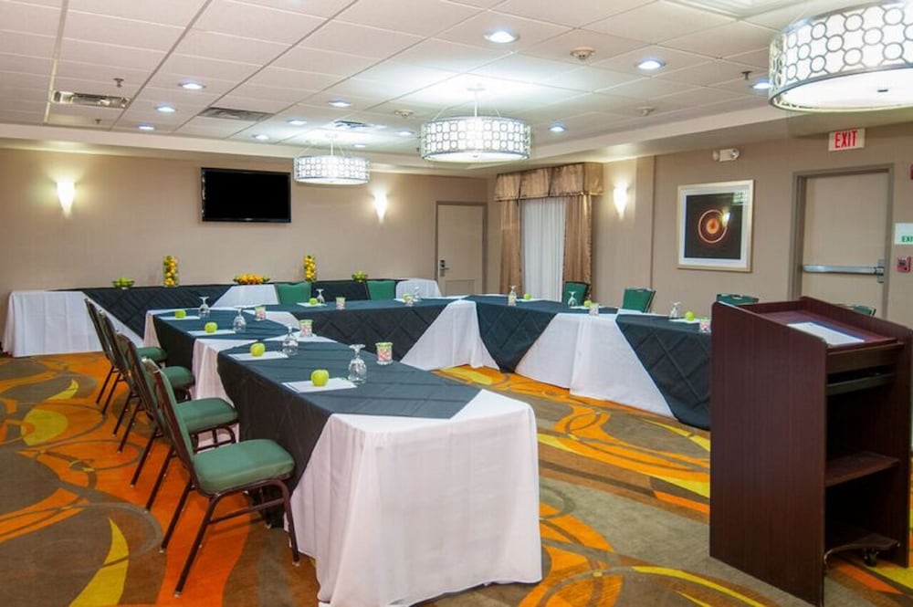 holiday inn hotel and suites slidell by ihg