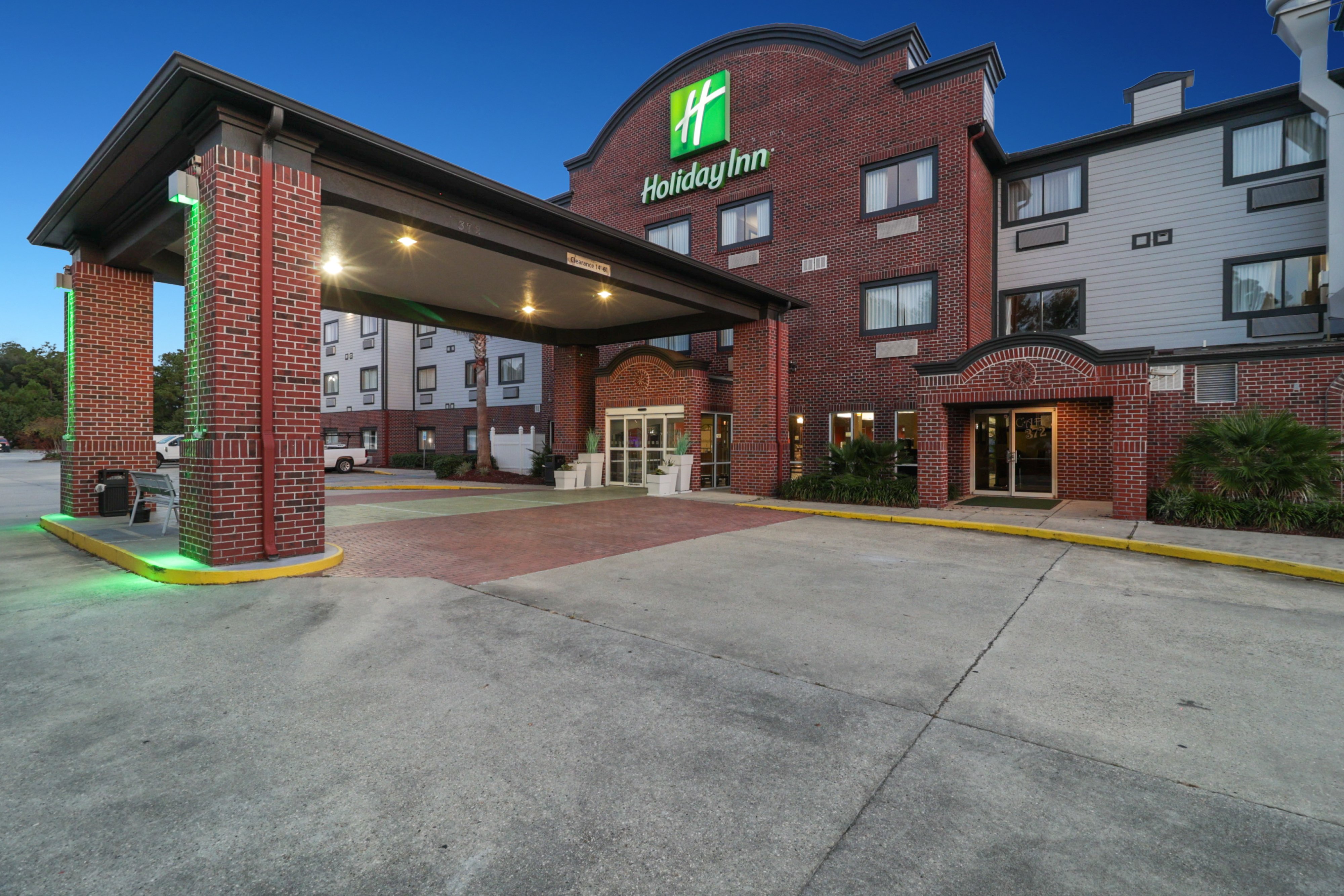 holiday inn hotel and suites slidell by ihg