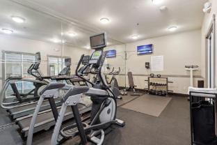 holiday inn hotel and suites slidell by ihg