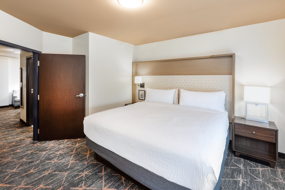 holiday inn hotel and suites tulsa south by ihg