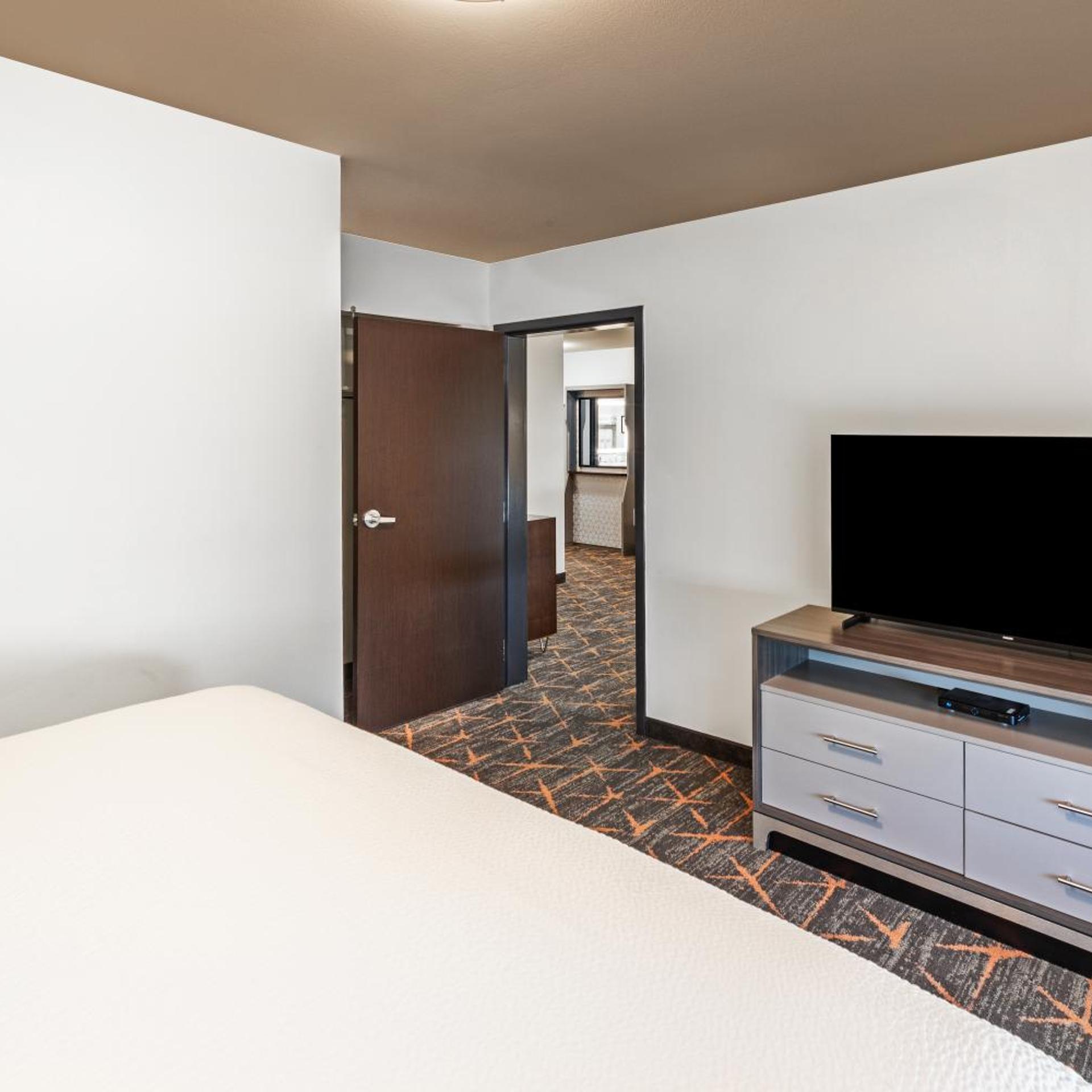 holiday inn hotel and suites tulsa south by ihg