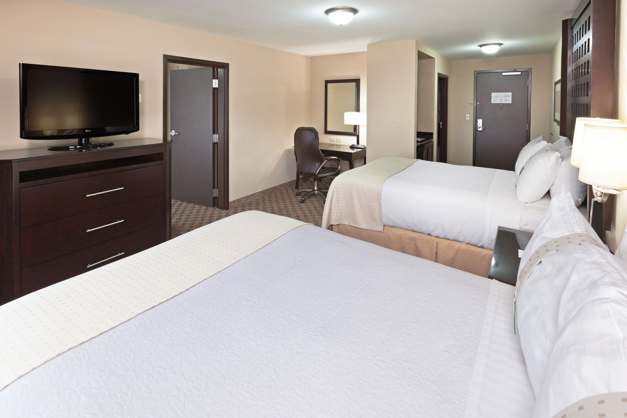 holiday inn hotel and suites tulsa south by ihg