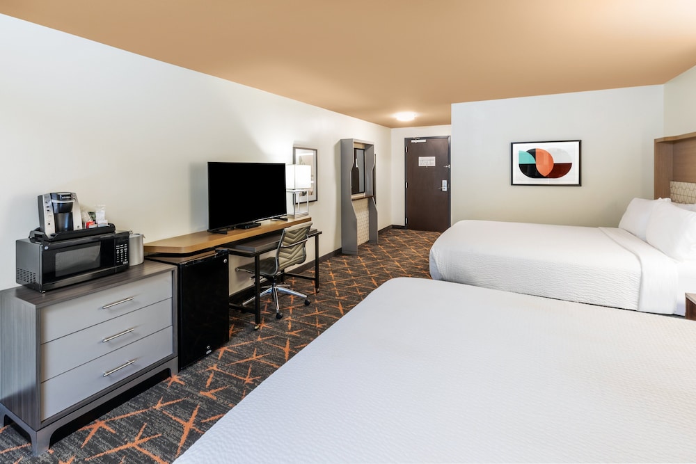 holiday inn hotel and suites tulsa south by ihg