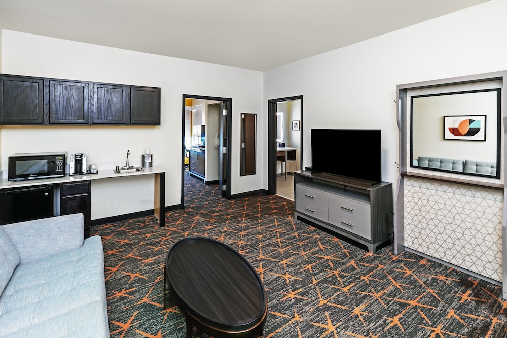 holiday inn hotel and suites tulsa south by ihg