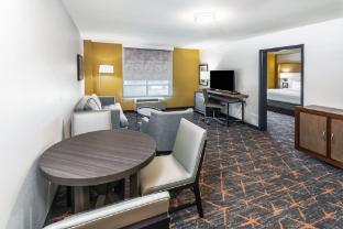 holiday inn hotel and suites tulsa south by ihg