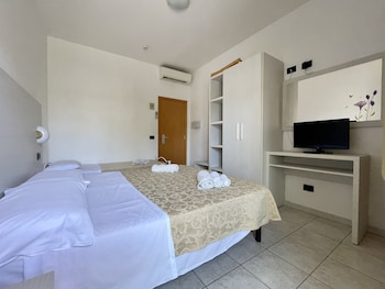 hotel marina