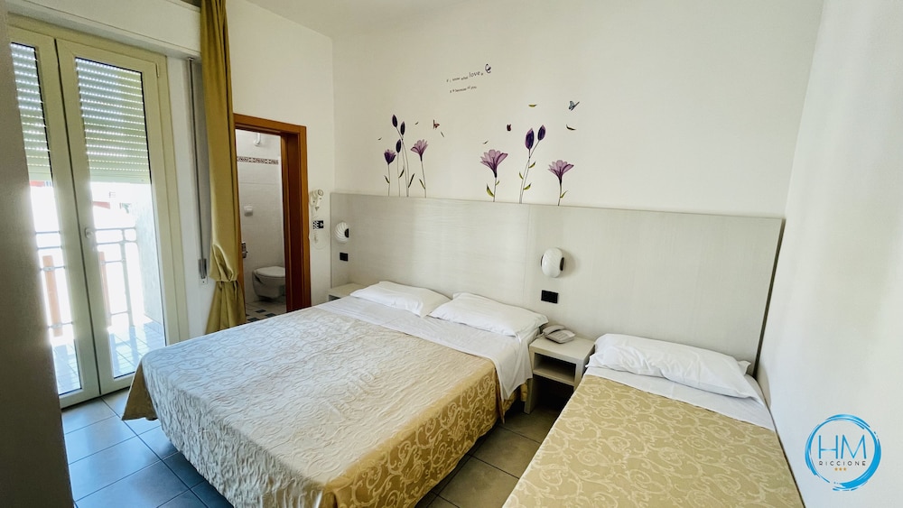 hotel marina