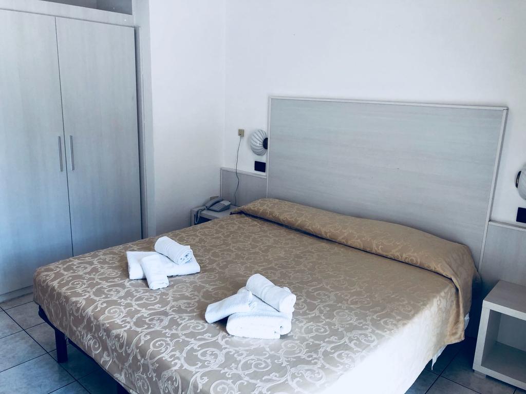hotel marina