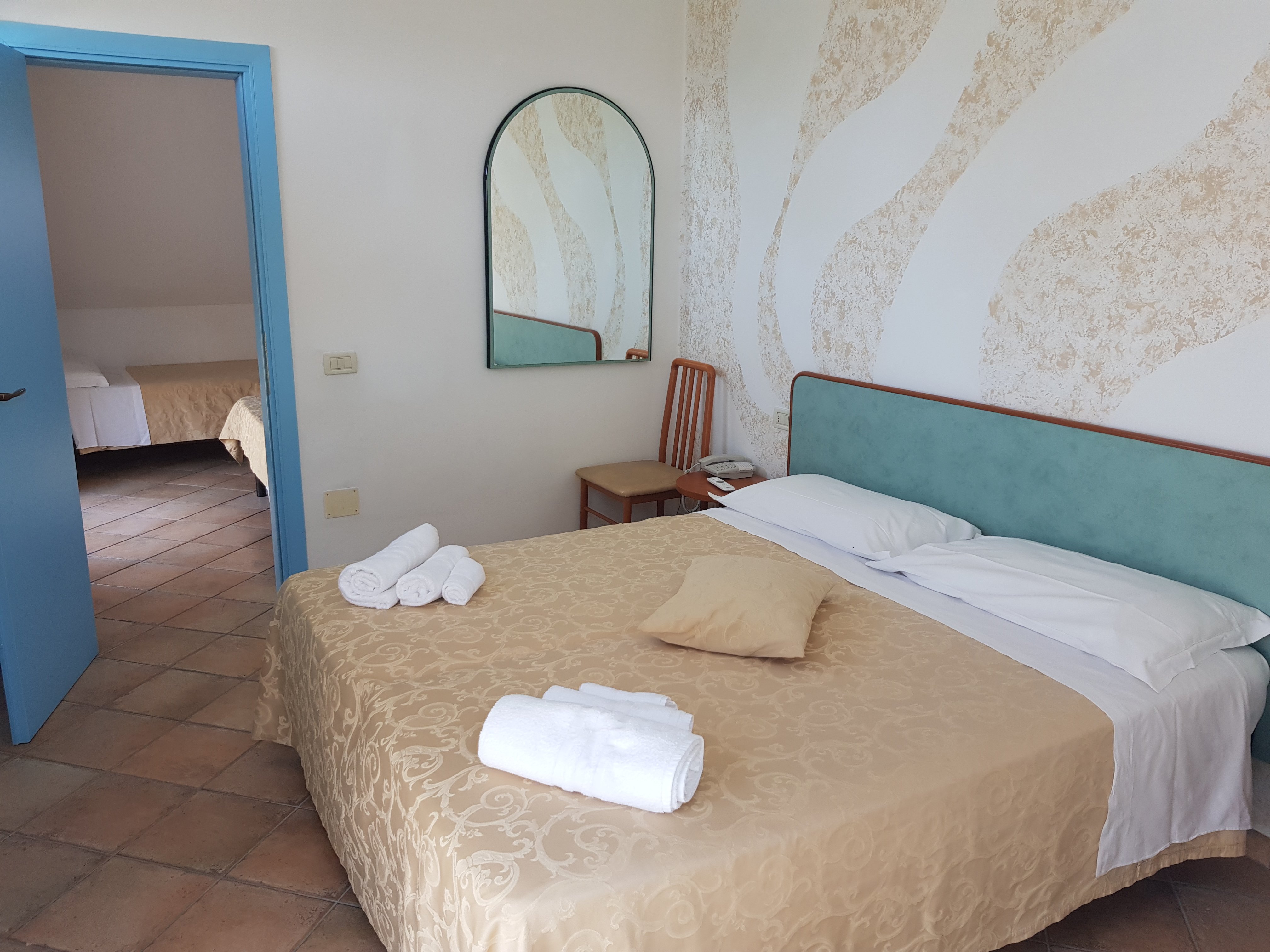 hotel marina