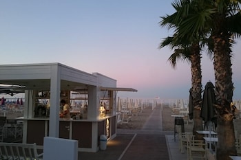 hotel marina