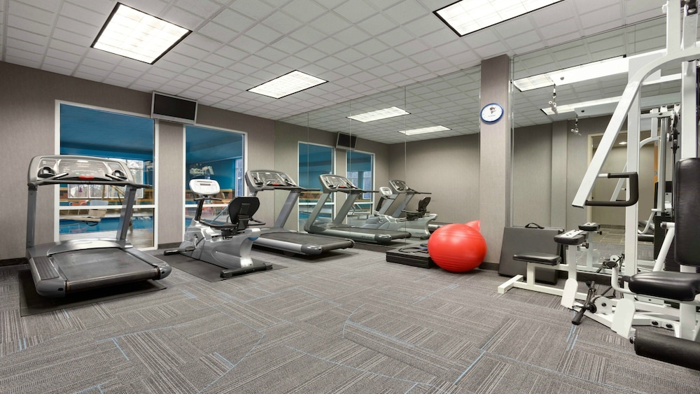 holiday inn hotel and suites williamsburg historic gateway by ihg