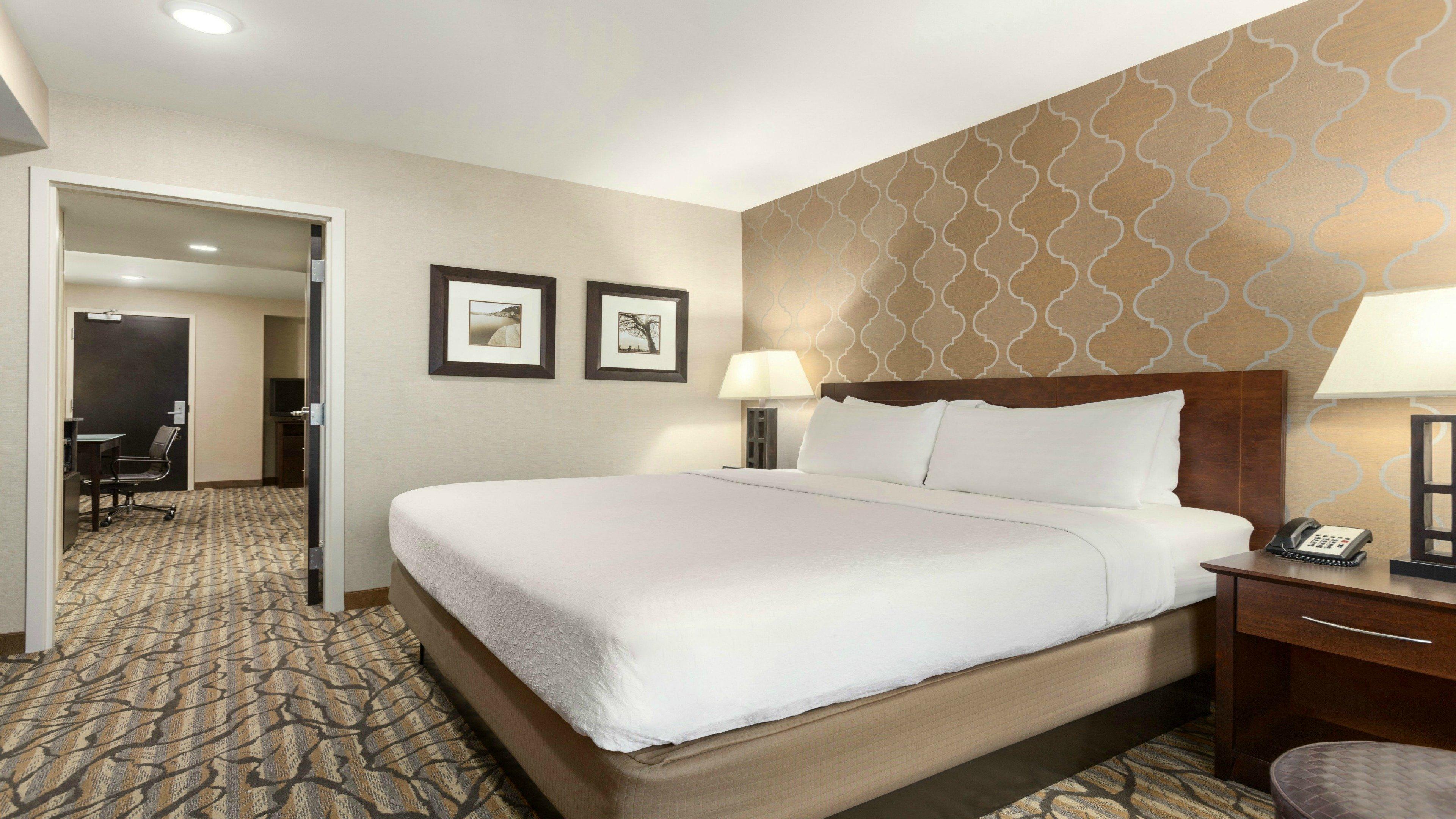 holiday inn hotel and suites williamsburg historic gateway by ihg