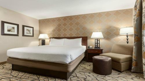 holiday inn hotel and suites williamsburg historic gateway by ihg
