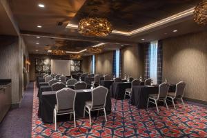 hilton garden inn pittsburgh downtown