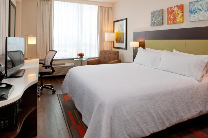 hilton garden inn pittsburgh downtown