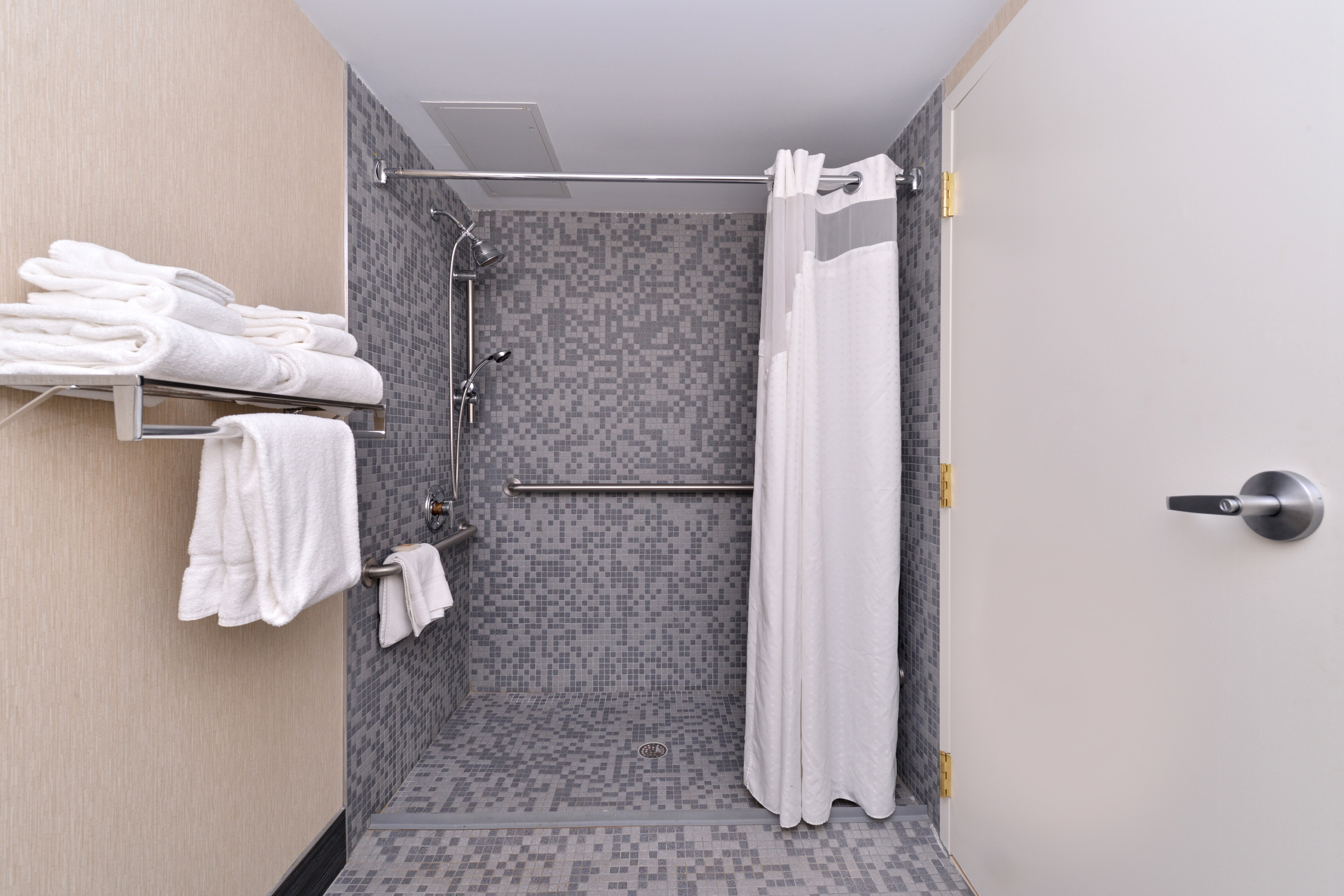 holiday inn new london mystic area by ihg