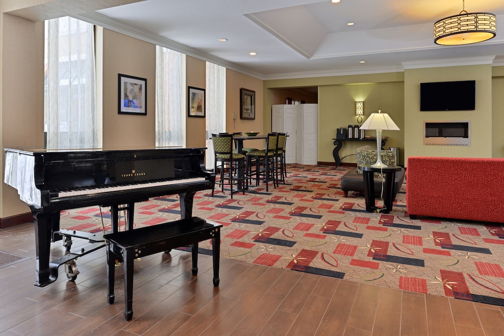 holiday inn new london mystic area by ihg