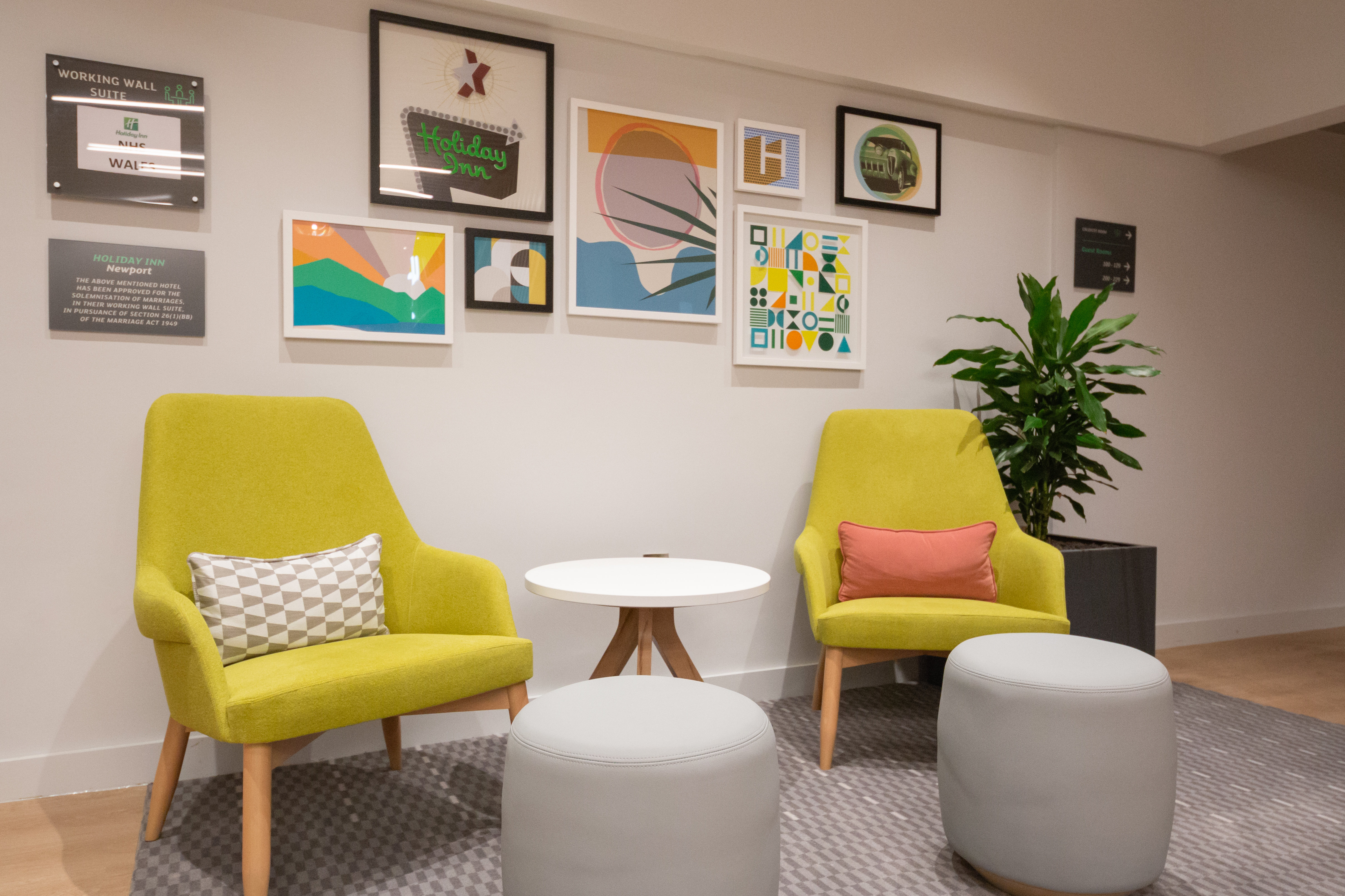 holiday inn newport by ihg